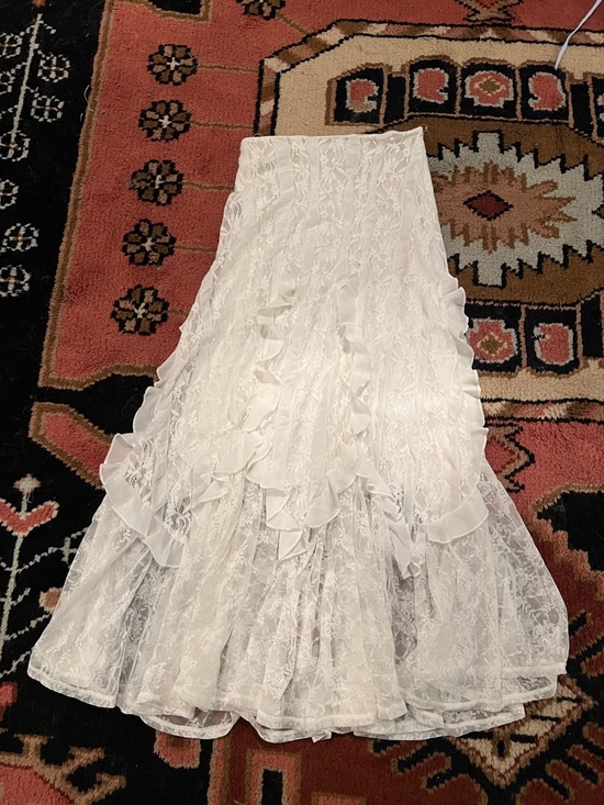 Dresses & Skirts - White Lace Ruffle Maxi Skirt